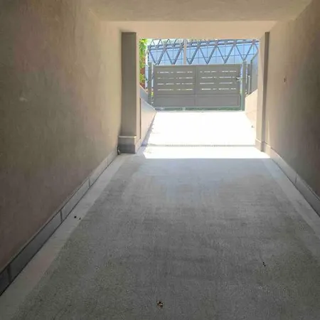 Studio In Perlar, Veronafiera Apartamento